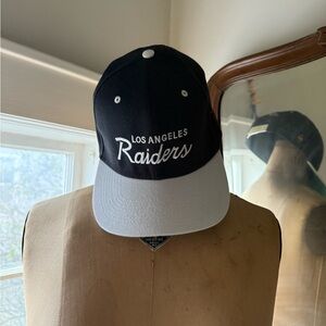 Two-Tone Snapback Hat - Black & Gray